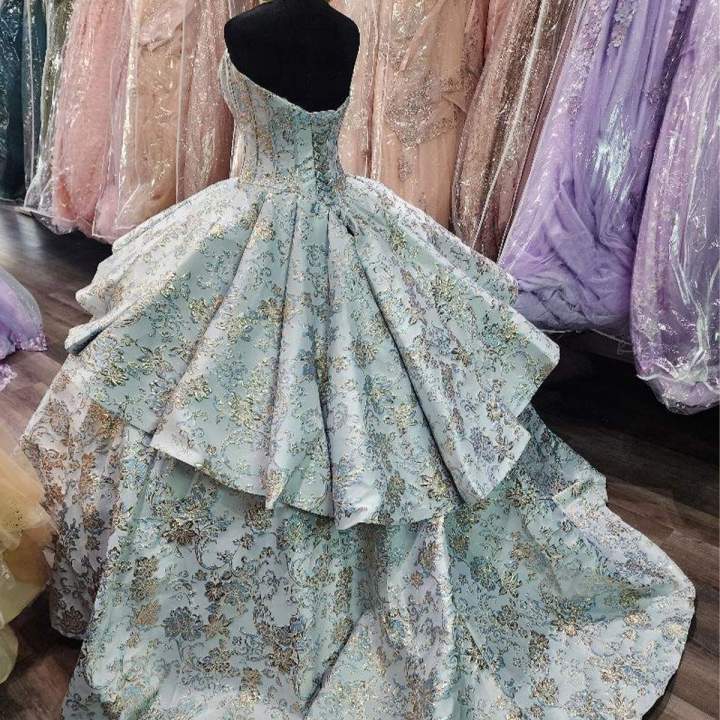 Prom Dresses Kendall